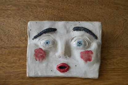 Shocked Face Tile